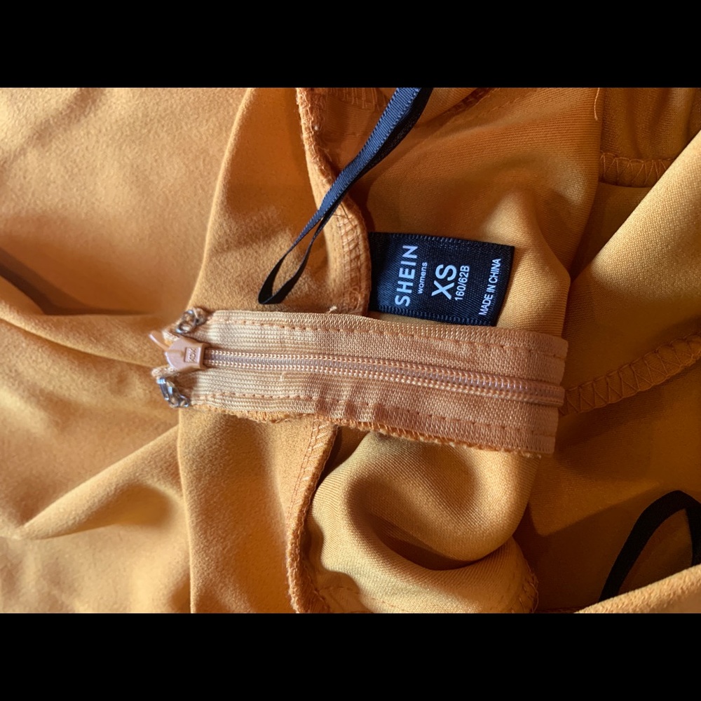 FASHIONABLE pants - Picture 2 of 3